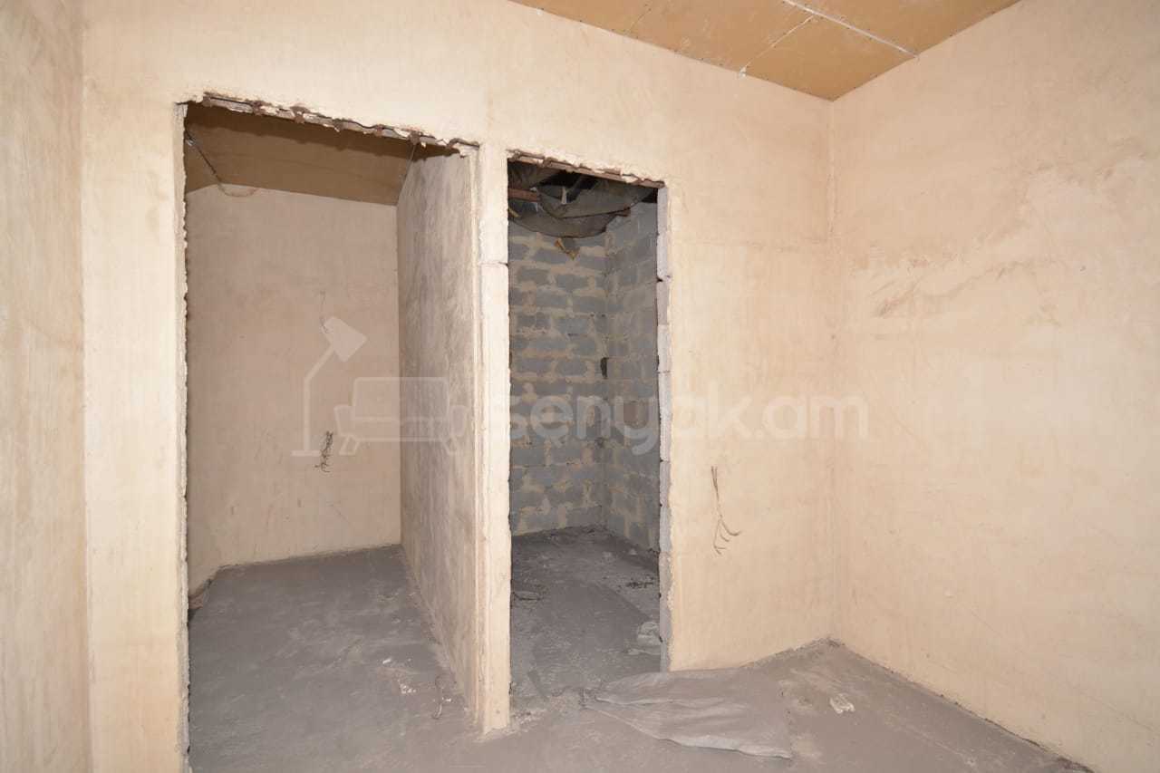 4 Սենյականոց Բնակարան Նորակառույցում, 144քմ, 8/8 հարկ, Զրոյական Վիճակում