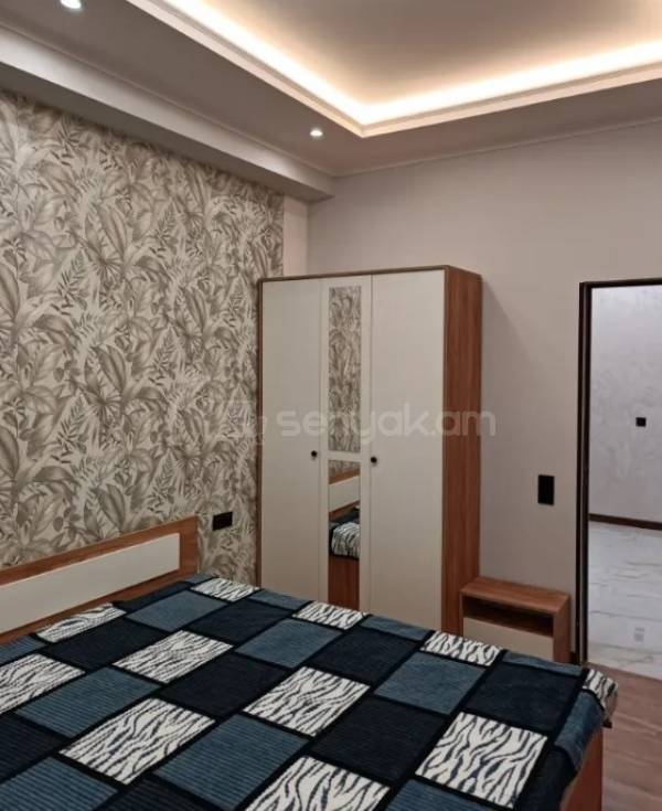 3 Սենյականոց Բնակարան Նորակառույցում, 74քմ, 8/18 հարկ, Կապիտալ Վերանորոգված, Կահավորված, Արևկող