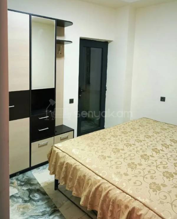 3 Սենյականոց Բնակարան, 73քմ, 3/5 հարկ, Դիզայներական Վերանորոգված, Կահավորված, Արևկող