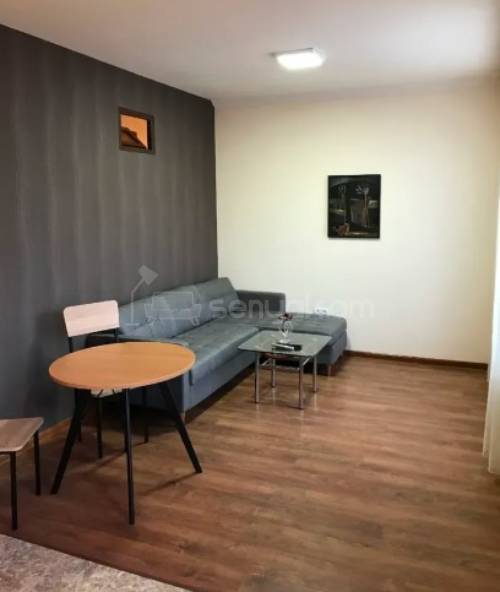 2 Սենյականոց Բնակարան Քարե Շենքում, 42քմ, 4/5 հարկ, Կոսմետիկ Վերանորոգված, Կահավորված, Արևկող
