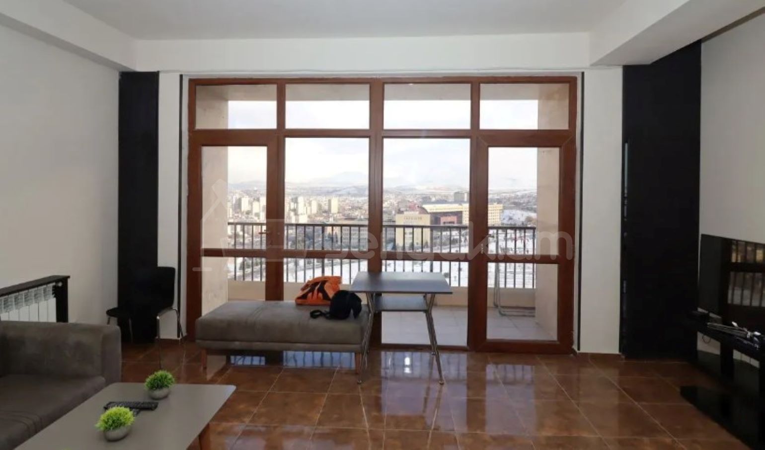 3 Սենյականոց Բնակարան Նորակառույցում, 100քմ, 10/11 հարկ, Կոսմետիկ Վերանորոգված