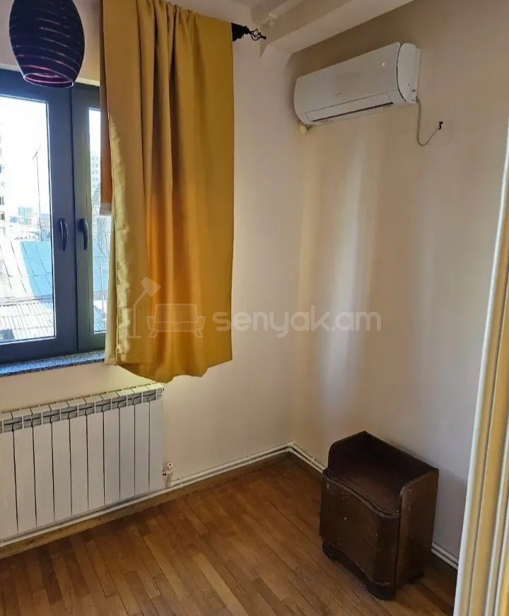 1 Սենյականոց Բնակարան Քարե Շենքում, 46քմ, 2/5 հարկ, Կապիտալ Վերանորոգված, Կահավորված, Արևկող