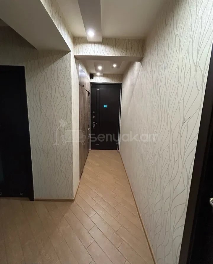 2 Սենյականոց Բնակարան, 68քմ, 5/9 հարկ, Կապիտալ Վերանորոգված, Կահավորված, Արևկող