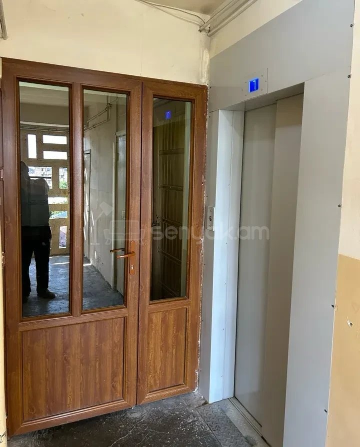 2 Սենյականոց Բնակարան, 68քմ, 5/9 հարկ, Կապիտալ Վերանորոգված, Կահավորված, Արևկող
