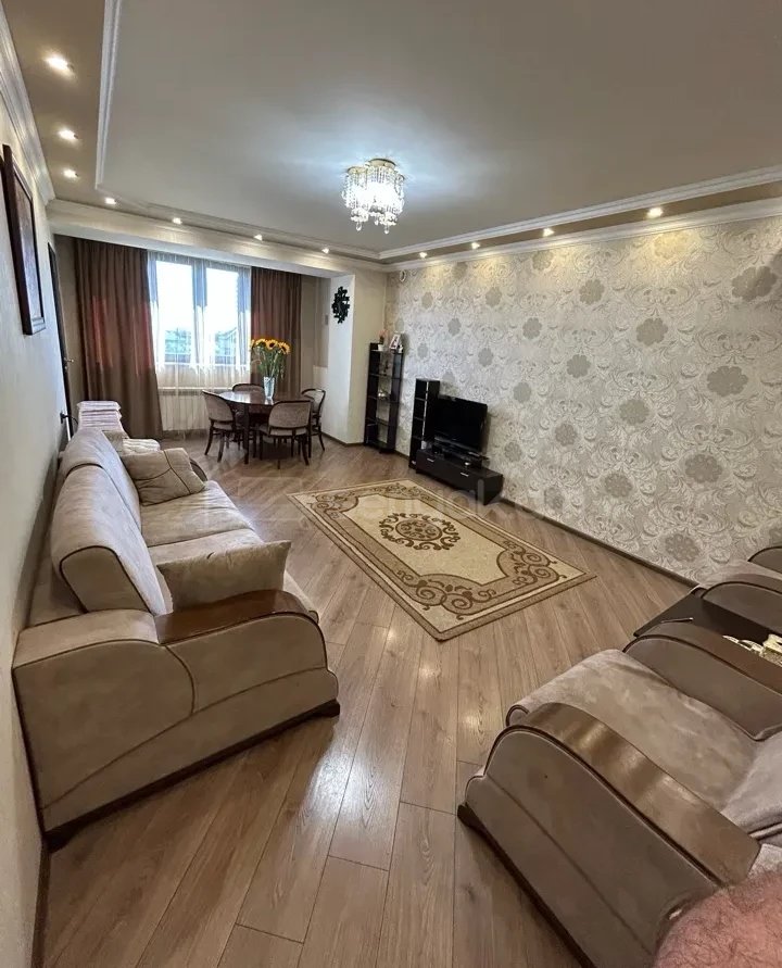 2 Սենյականոց Բնակարան, 68քմ, 5/9 հարկ, Կապիտալ Վերանորոգված, Կահավորված, Արևկող