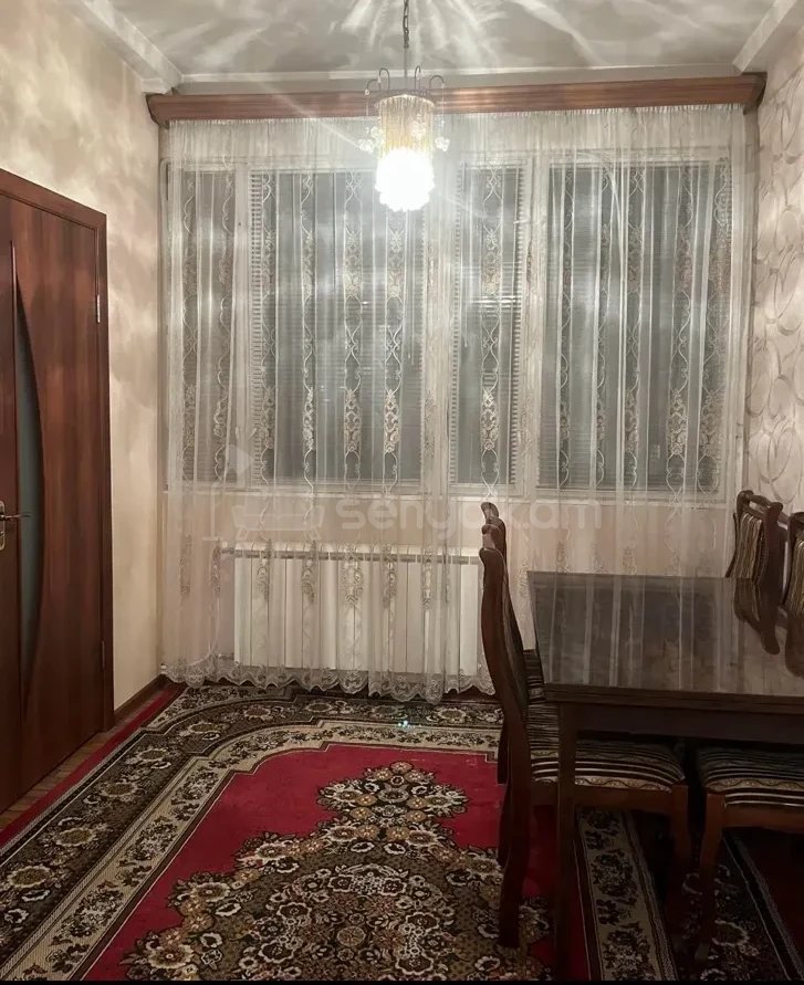 3 Սենյականոց Բնակարան Քարե Շենքում, 73քմ, 5/5 հարկ, Կոսմետիկ Վերանորոգված, Կահավորված