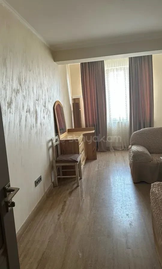 2 Սենյականոց Բնակարան, 50քմ, 5/5 հարկ, Կապիտալ Վերանորոգված, Կահավորված, Արևկող