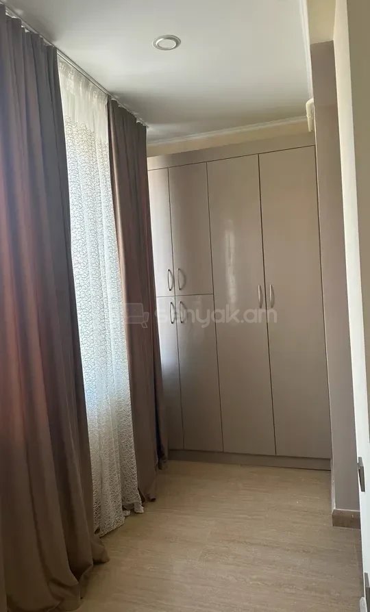 2 Սենյականոց Բնակարան, 50քմ, 5/5 հարկ, Կապիտալ Վերանորոգված, Կահավորված, Արևկող