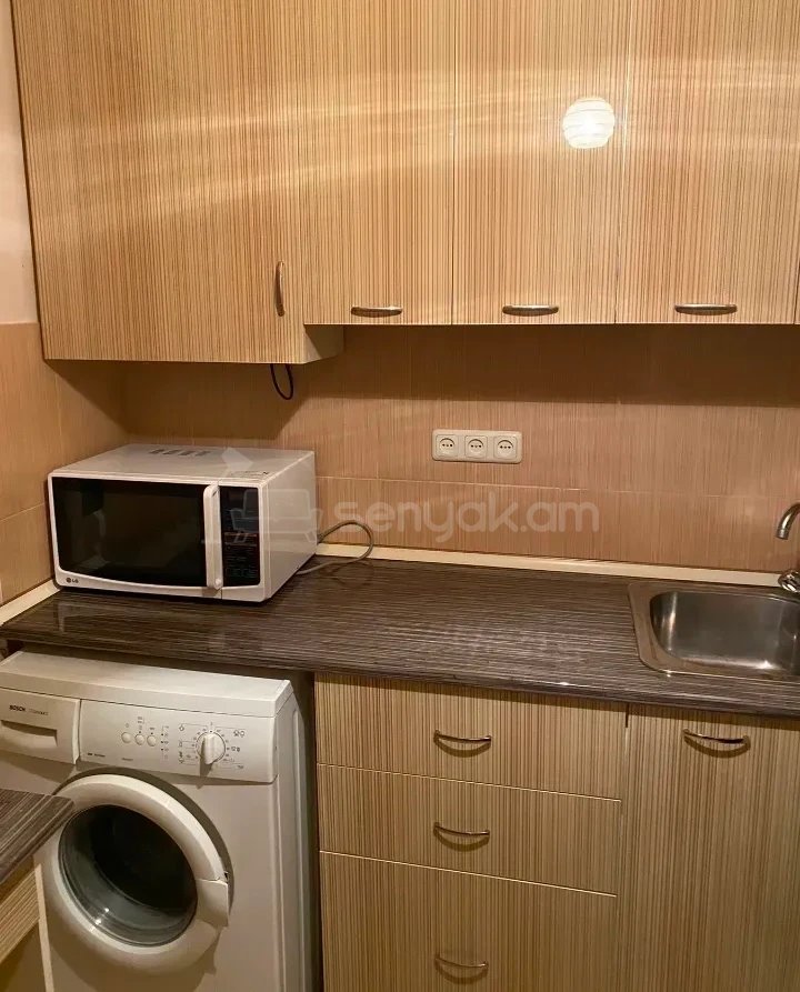 2 Սենյականոց Բնակարան, 52քմ, 4/5 հարկ, Կապիտալ Վերանորոգված, Կահավորված, Արևկող