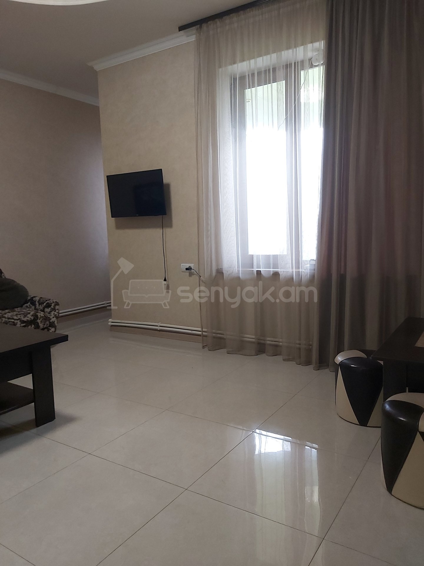 3 Սենյականոց Բնակարան Նորակառույցում, 90քմ, 2/3 հարկ, Նորմալ Վիճակում