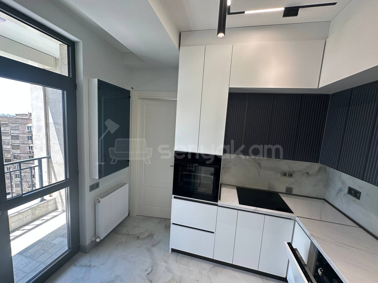 3 Սենյականոց Բնակարան Նորակառույցում, 62քմ, 9/13 հարկ, Դիզայներական Վերանորոգված, Կահավորված, Արևկող