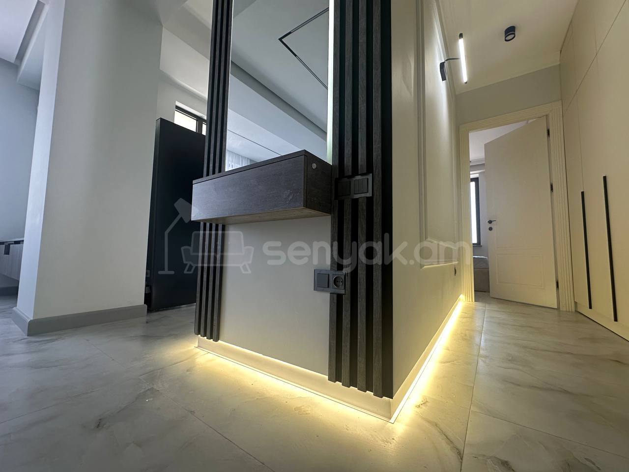 3 Սենյականոց Բնակարան Նորակառույցում, 62քմ, 9/13 հարկ, Դիզայներական Վերանորոգված, Կահավորված, Արևկող