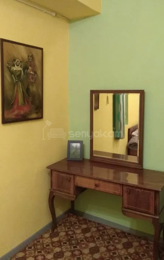 1 Սենյականոց Բնակարան, 42քմ, 9/9 հարկ, Նորմալ Վիճակում, Կահավորված
