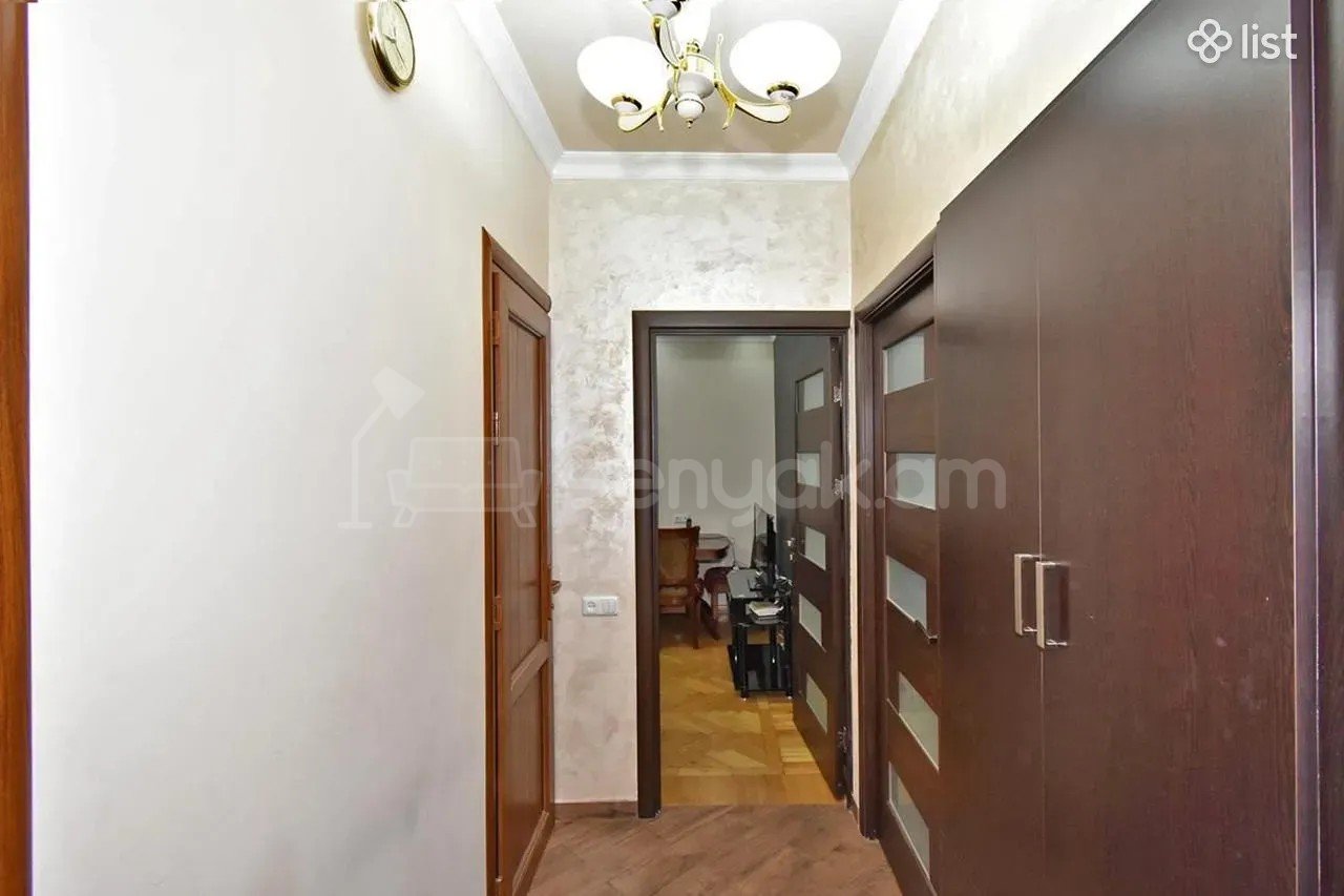 3 Սենյականոց Բնակարան Քարե Շենքում, 80քմ, 1/5 հարկ, Կապիտալ Վերանորոգված, Կահավորված, Արևկող