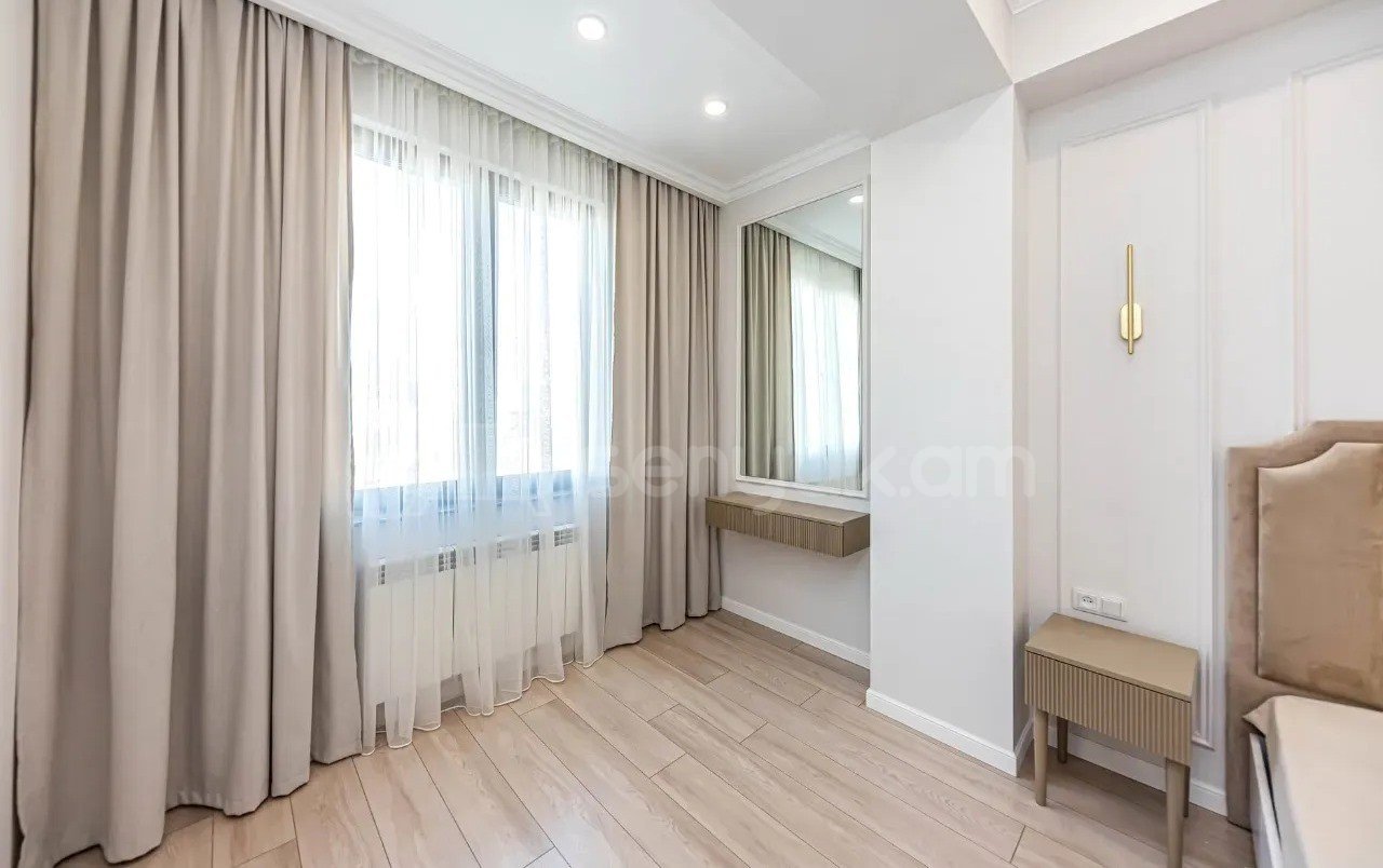 3 Սենյականոց Բնակարան Նորակառույցում, 80քմ, 9/14 հարկ, Դիզայներական Վերանորոգված