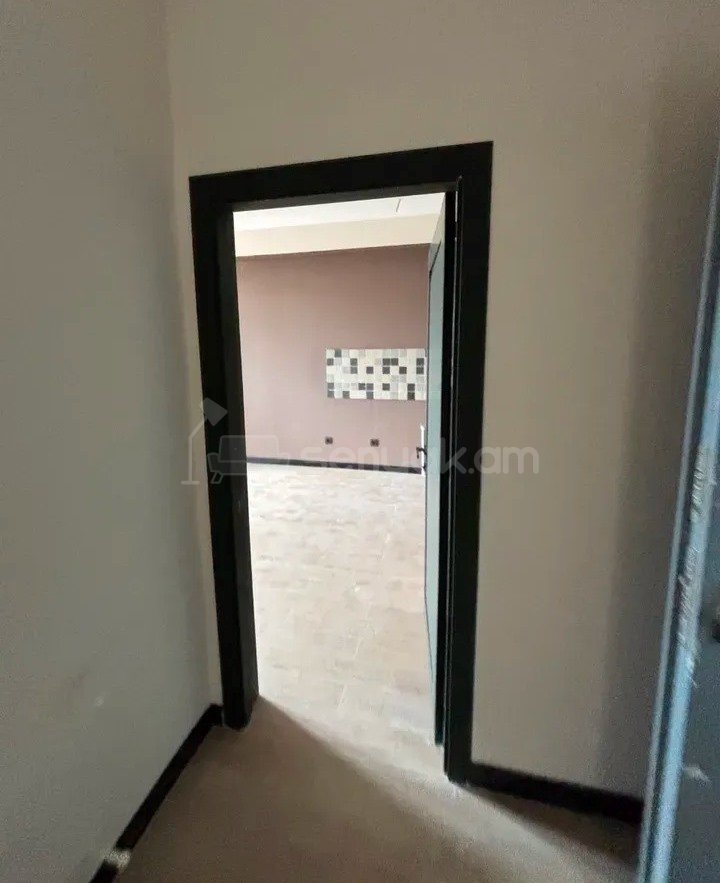 2 Սենյականոց Բնակարան Նորակառույցում, 52քմ, 9/18 հարկ, Կապիտալ Վերանորոգված