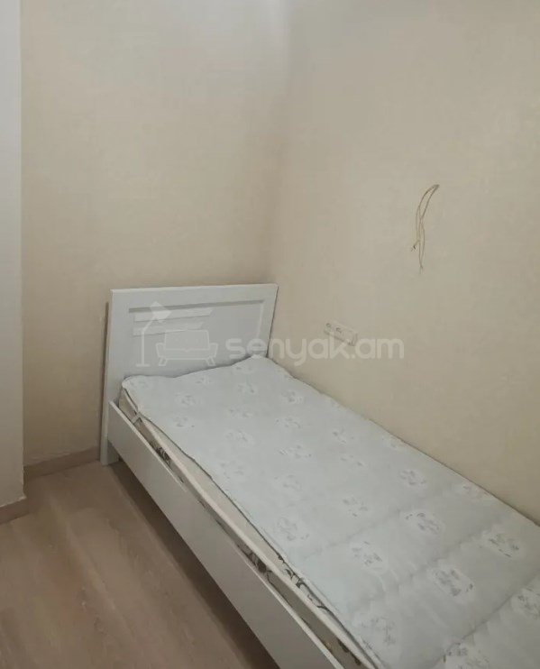 1 Սենյականոց Բնակարան Նորակառույցում, 80քմ, 5/12 հարկ, Կապիտալ Վերանորոգված, Կահավորված, Արևկող