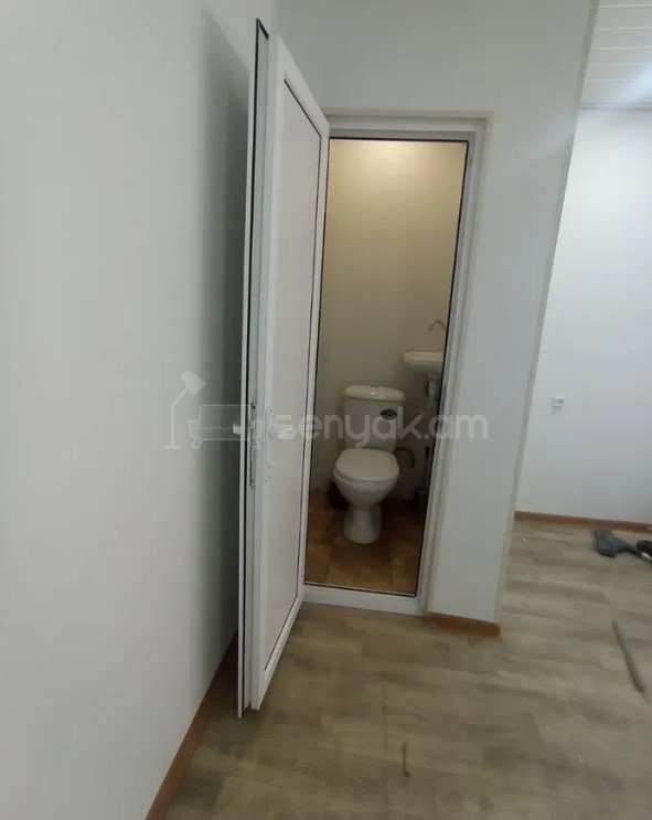Օֆիսային Տարածք, 20քմ, Կապիտալ Վերանորոգված