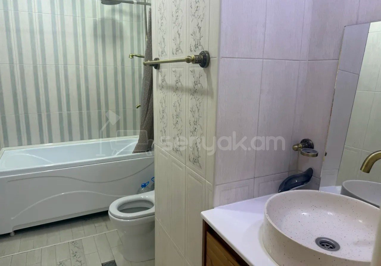2 Սենյականոց Բնակարան Նորակառույցում, 53քմ, 12/15 հարկ, Կապիտալ Վերանորոգված