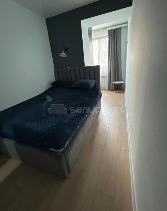 2 Սենյականոց Բնակարան Քարե Շենքում, 50քմ, 4/5 հարկ, Կապիտալ Վերանորոգված