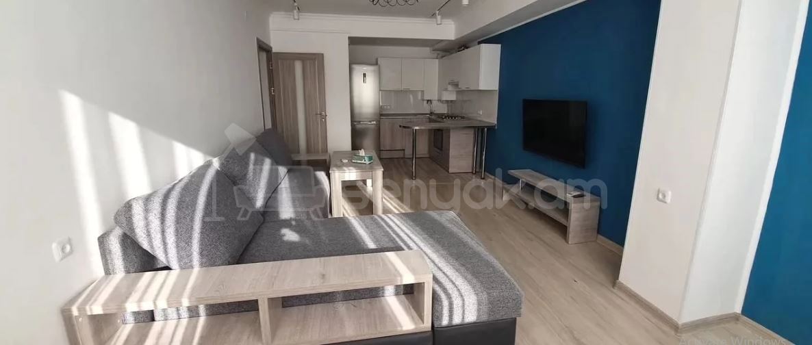 3 Սենյականոց Բնակարան, 70քմ, 6/9 հարկ, Դիզայներական Վերանորոգված, Կահավորված