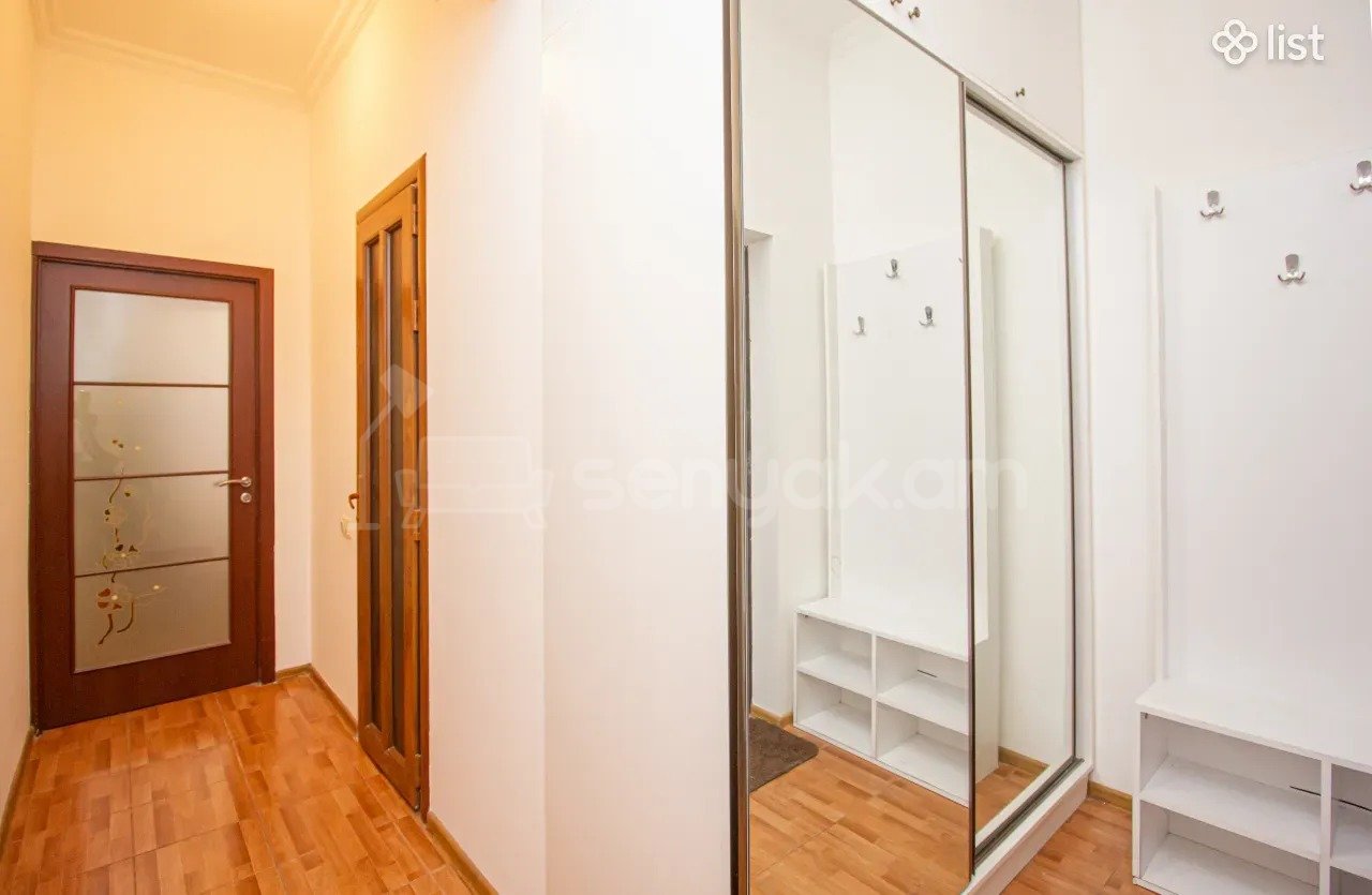 2 Սենյականոց Բնակարան Նորակառույցում, 42քմ, 12/12 հարկ, Կապիտալ Վերանորոգված
