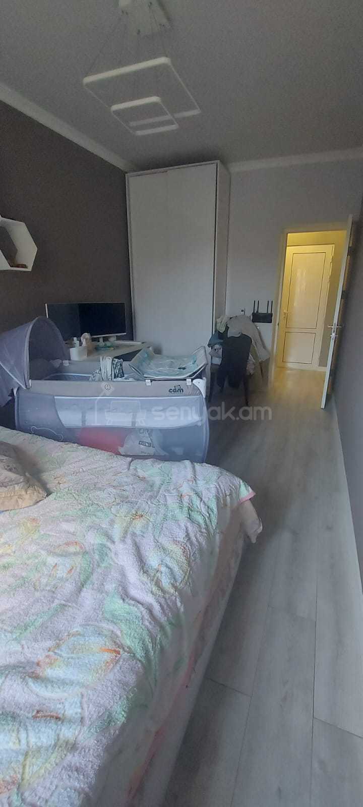 2 Սենյականոց Բնակարան Քարե Շենքում, 60քմ, 5/5 հարկ, Նորմալ Վիճակում