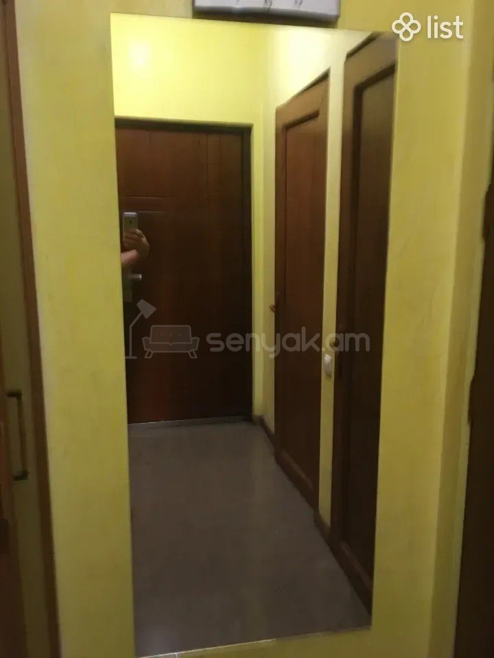 1 Սենյականոց Բնակարան Քարե Շենքում, 45քմ, 3/3 հարկ, Կապիտալ Վերանորոգված, Կահավորված, Արևկող