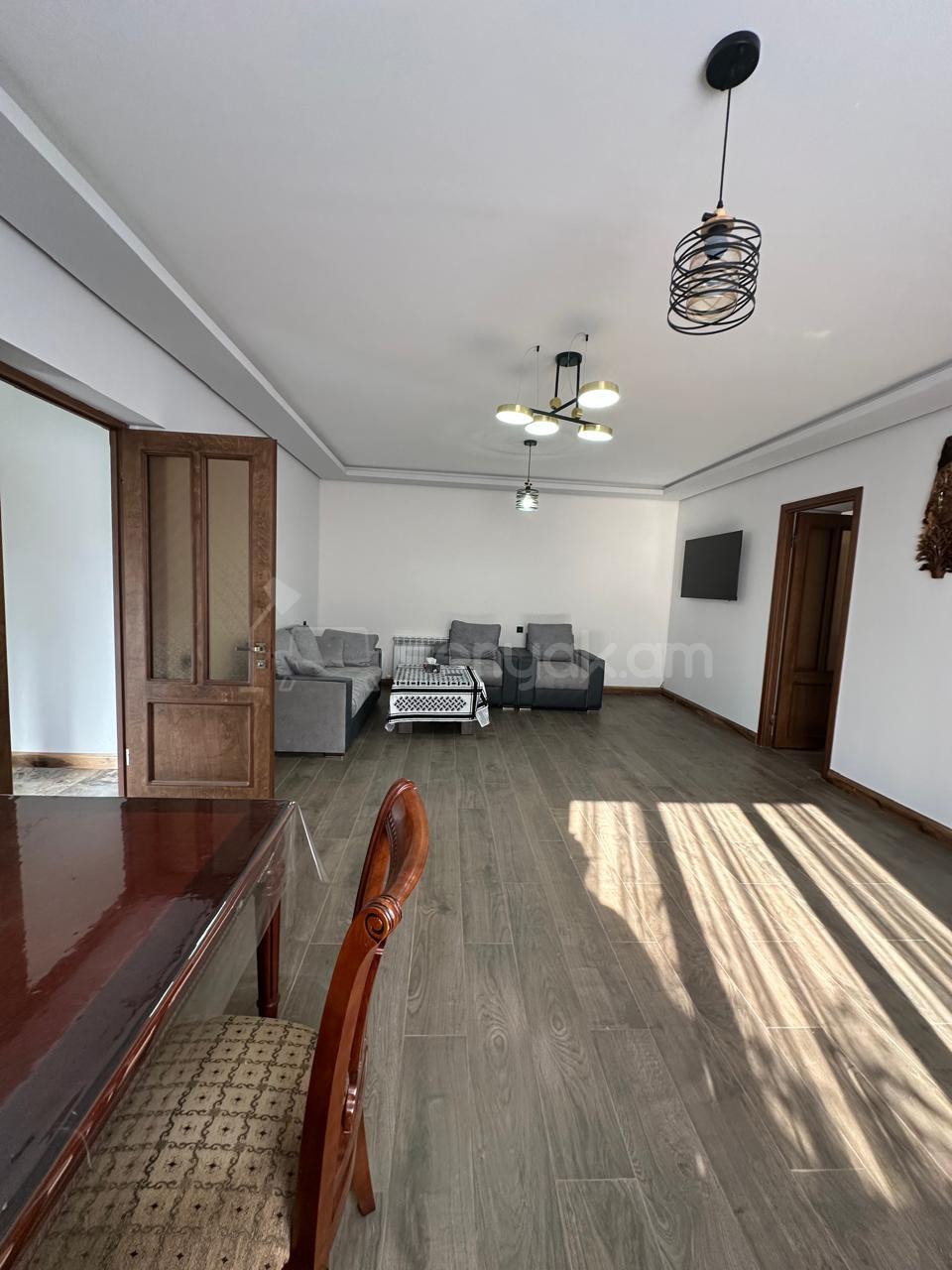 4 Սենյականոց Սեփական Տուն, 120քմ, Կապիտալ Վերանորոգված, Կահավորված