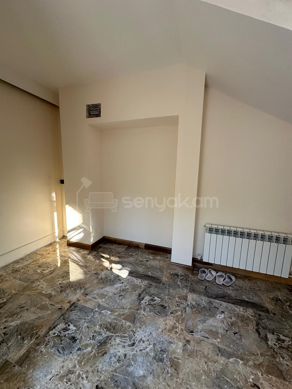 4 Սենյականոց Սեփական Տուն, 120քմ, Կապիտալ Վերանորոգված, Կահավորված