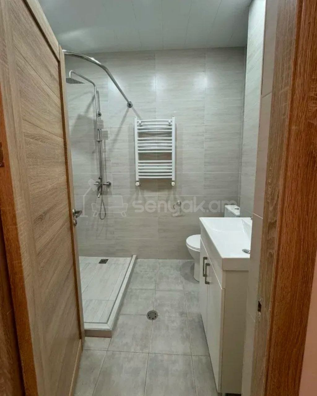 3 Սենյականոց Բնակարան Նորակառույցում, 110քմ, 3/13 հարկ, Դիզայներական Վերանորոգված, Կահավորված, Արևկող