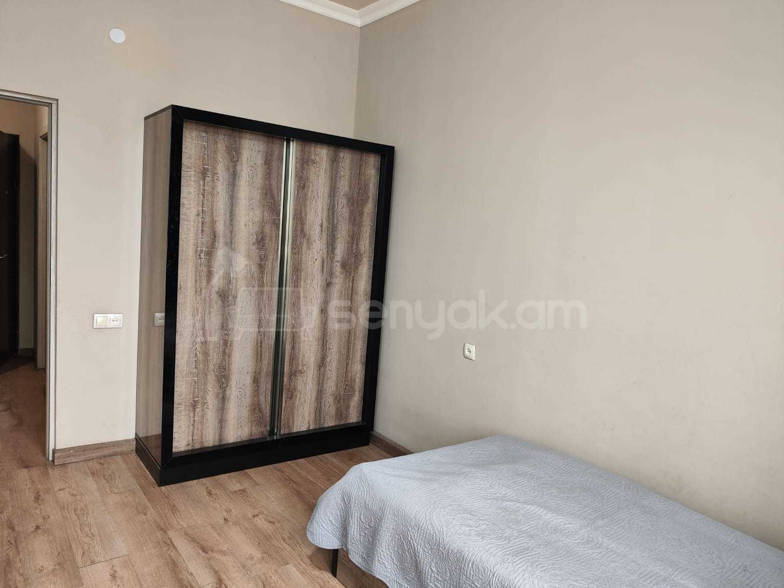 3 Սենյականոց Բնակարան Նորակառույցում, 100քմ, 2/15 հարկ, Կապիտալ Վերանորոգված