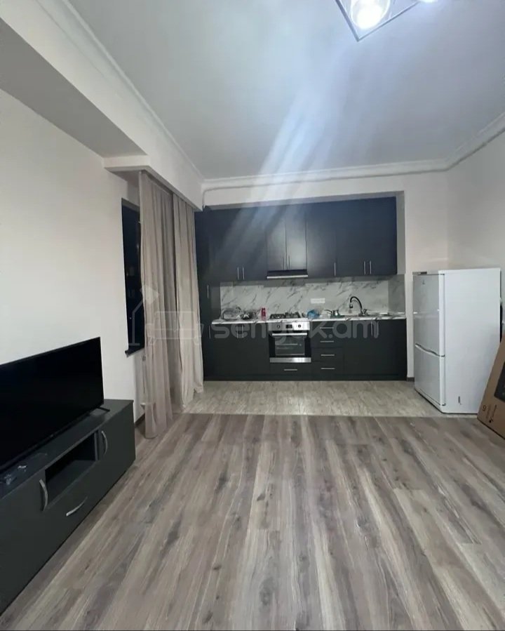 3 Սենյականոց Բնակարան Նորակառույցում, 65քմ, 5/13 հարկ, Կապիտալ Վերանորոգված, Կահավորված