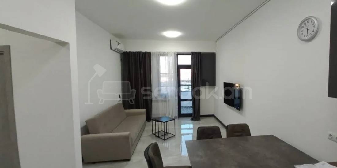 2 Սենյականոց Բնակարան, 60քմ, 5/14 հարկ, Կապիտալ Վերանորոգված, Կահավորված, Արևկող