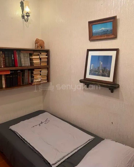 3 Սենյականոց Բնակարան Քարե Շենքում, 70քմ, 3/4 հարկ, Կապիտալ Վերանորոգված, Կահավորված, Արևկող