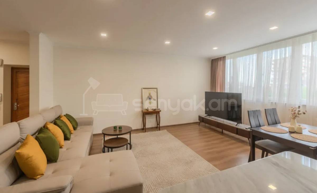 2 Սենյականոց Բնակարան Քարե Շենքում, 73քմ, 5/7 հարկ, Դիզայներական Վերանորոգված, Կահավորված, Արևկող