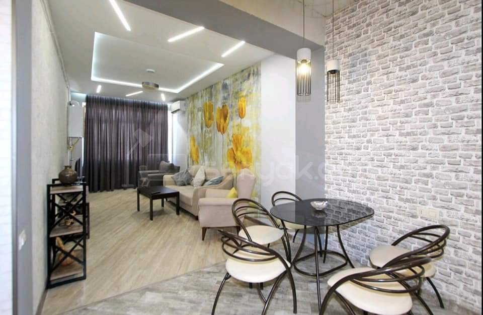 3 Սենյականոց Բնակարան Նորակառույցում, 80քմ, 8/14 հարկ, Դիզայներական Վերանորոգված
