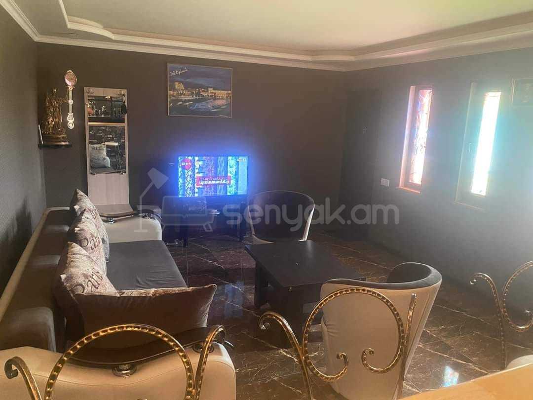 1 Սենյականոց Շքեղ Առանձնատուն, 100քմ, Լողավազանով