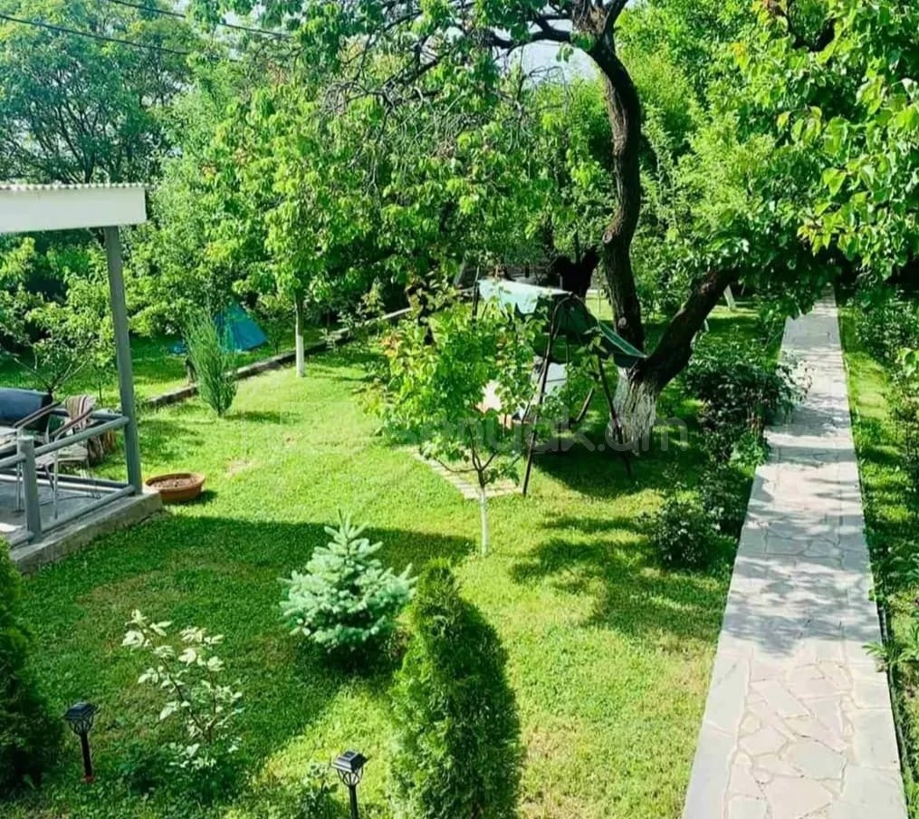 1 Սենյականոց Ամառանոց, 100քմ, Լողավազանով