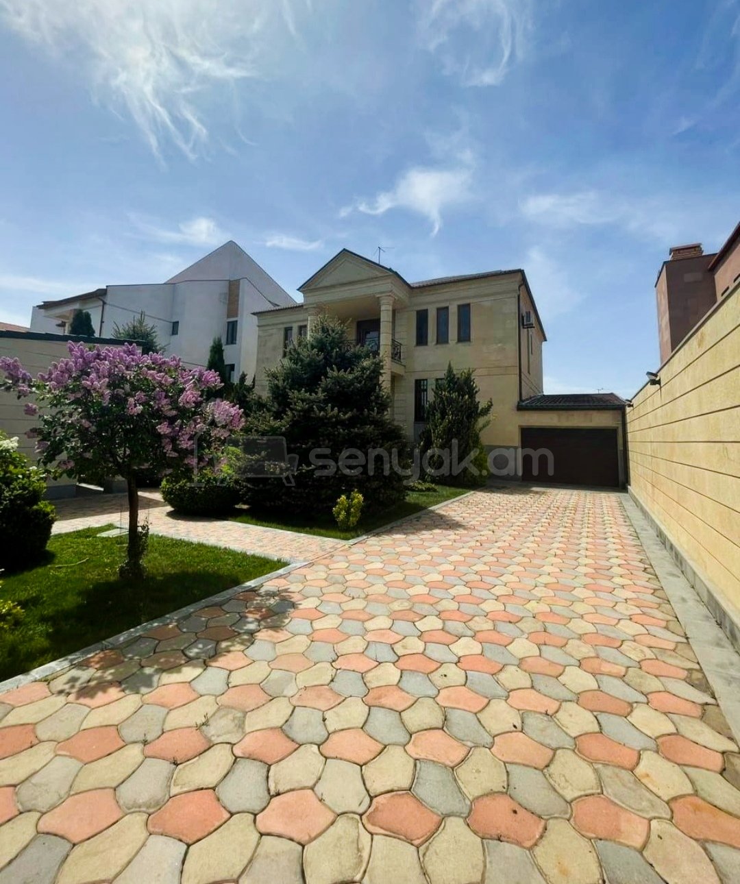 6 Սենյականոց Շքեղ Առանձնատուն, 200քմ, Լողավազանով