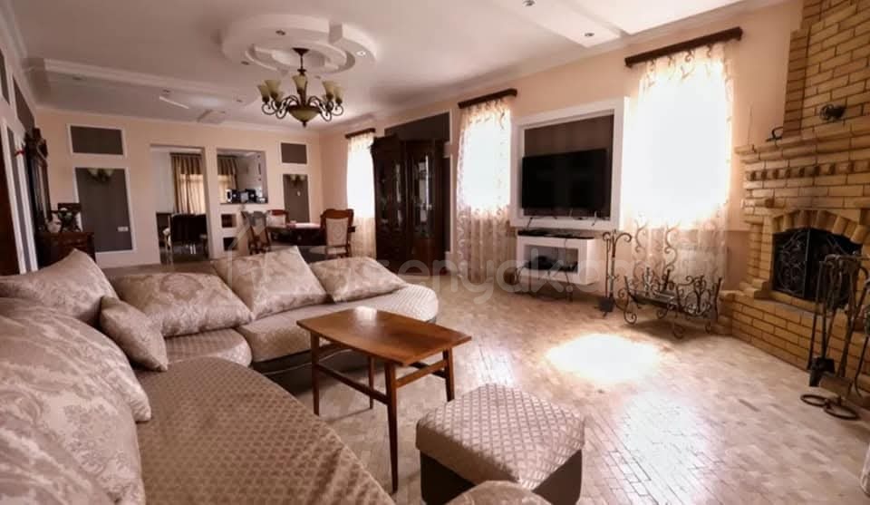 6 Սենյականոց Շքեղ Առանձնատուն, 200քմ, Լողավազանով