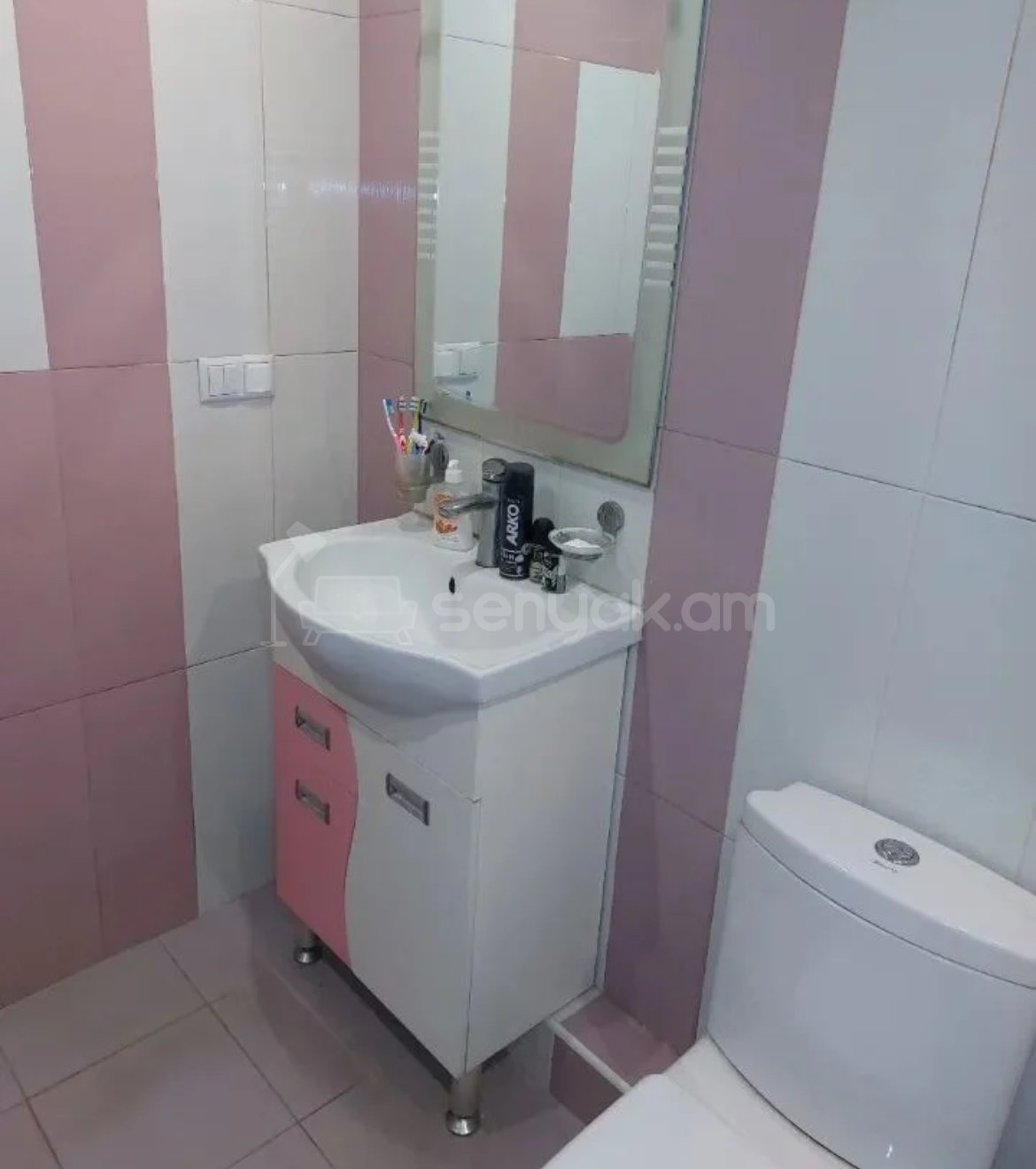 4 Սենյականոց Բնակարան, 102քմ, 10/14 հարկ, Կոսմետիկ Վերանորոգված
