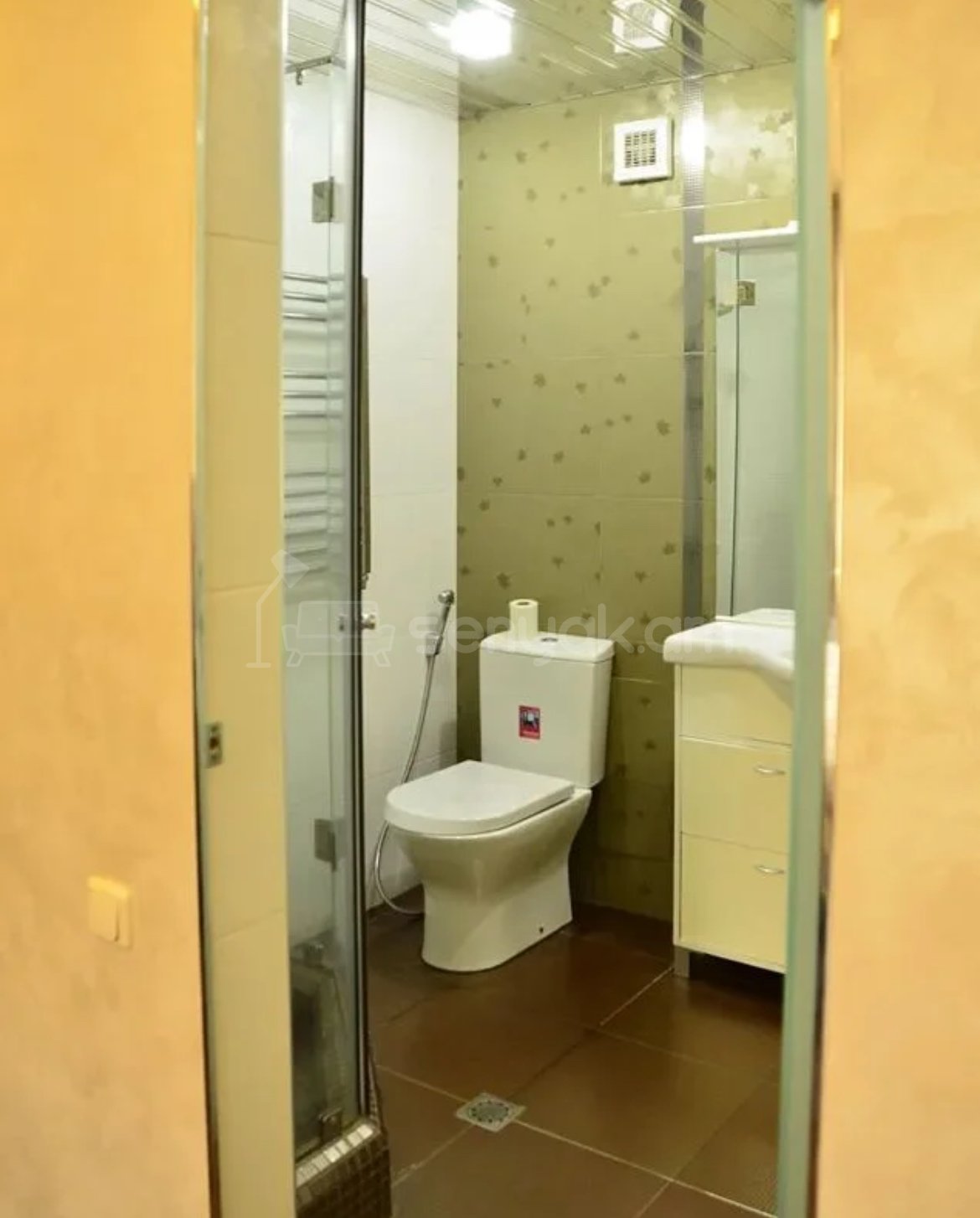 2 Սենյականոց Բնակարան, 53քմ, 3/10 հարկ, Դիզայներական Վերանորոգված, Կահավորված