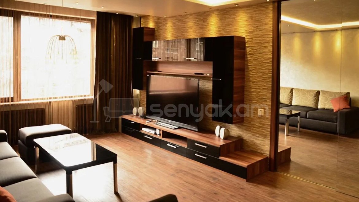 2 Սենյականոց Բնակարան, 53քմ, 3/10 հարկ, Դիզայներական Վերանորոգված, Կահավորված