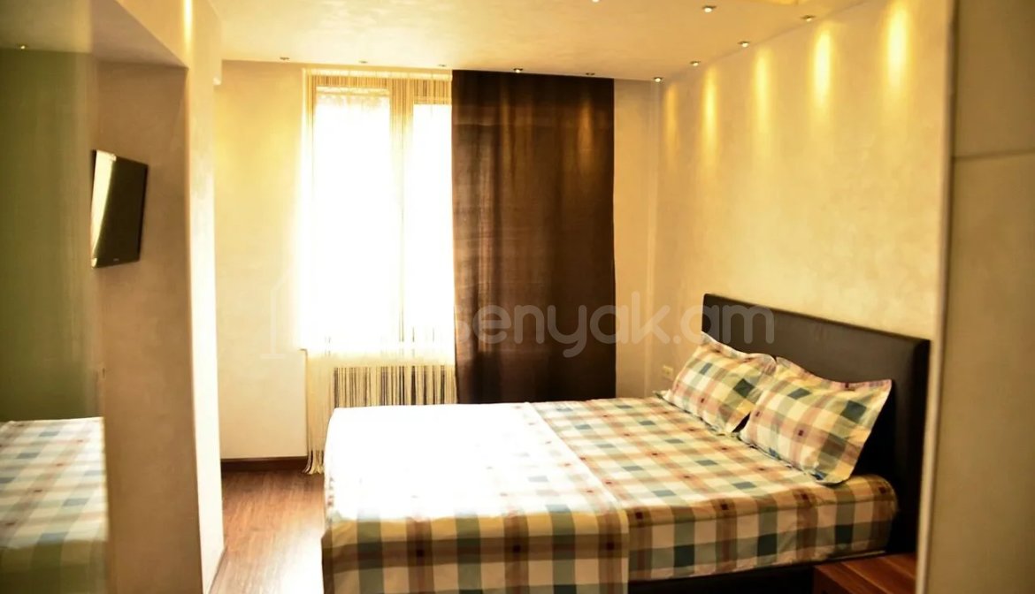 2 Սենյականոց Բնակարան, 53քմ, 3/10 հարկ, Դիզայներական Վերանորոգված, Կահավորված