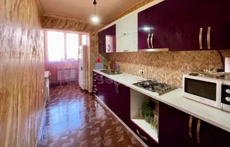 4 Սենյականոց Բնակարան, 96քմ, 8/9 հարկ, Կապիտալ Վերանորոգված