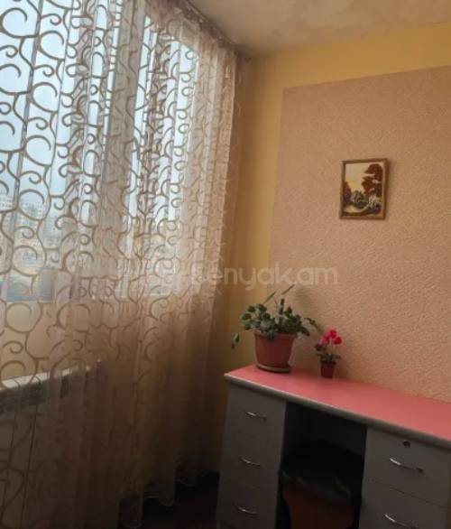 4 Սենյականոց Բնակարան, 96քմ, 8/9 հարկ, Կապիտալ Վերանորոգված