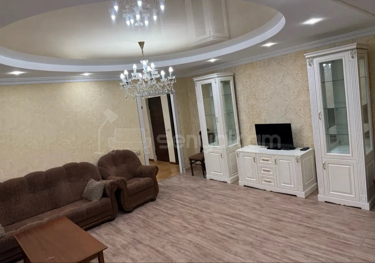3 Սենյականոց Բնակարան, 75քմ, 7/9 հարկ, Կապիտալ Վերանորոգված, Կահավորված, Արևկող