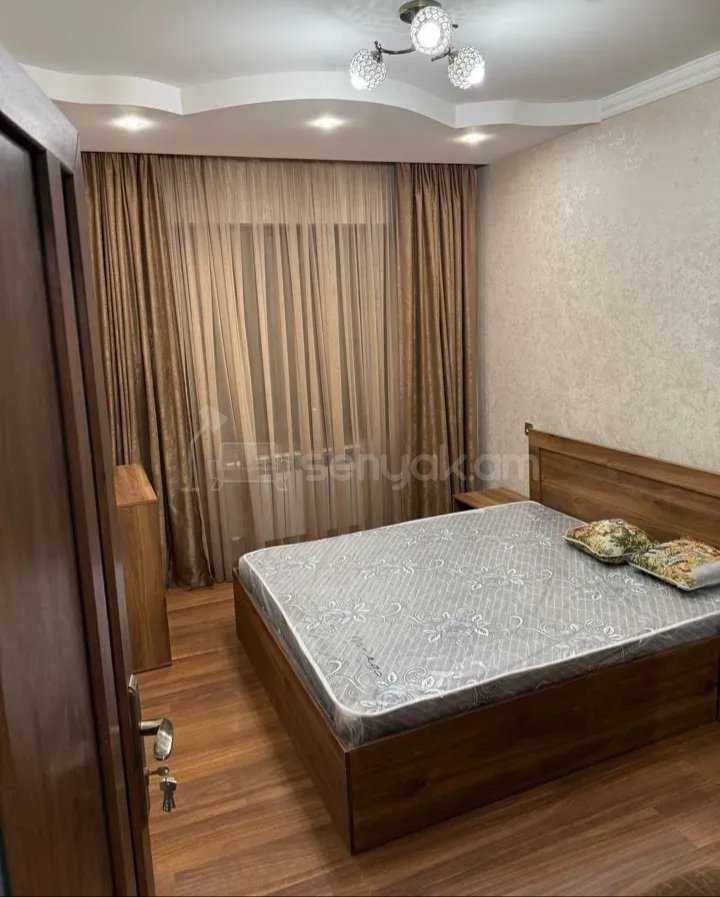 3 Սենյականոց Բնակարան, 75քմ, 7/9 հարկ, Կապիտալ Վերանորոգված, Կահավորված, Արևկող