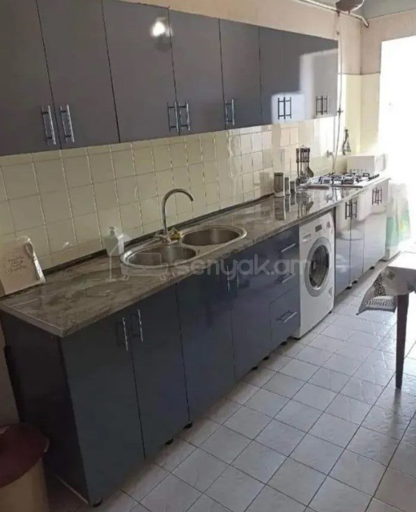 6 Սենյականոց Բնակարան, 190քմ, 9/9 հարկ, Կոսմետիկ Վերանորոգված